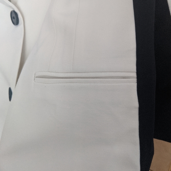 Color Blocked Size 12 Blazer! - Picture 6 of 8